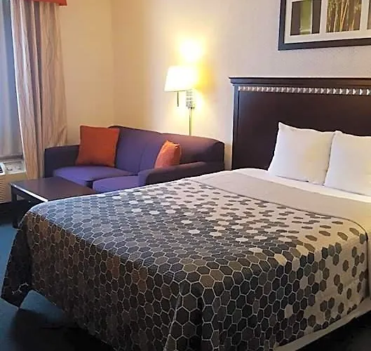 Rodeway Urbana Area 3*