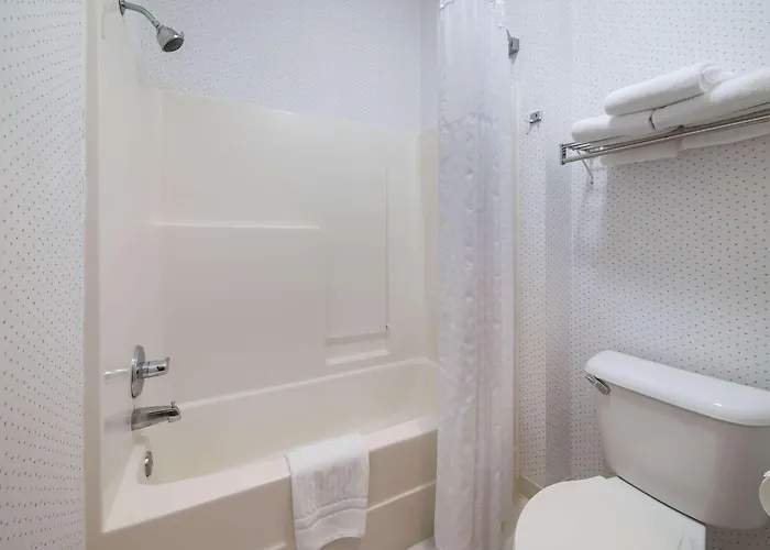 Rodeway Urbana Area Мини-отель 3*